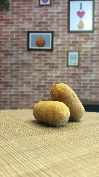 Croquete de calabresa da Raquel Salgados